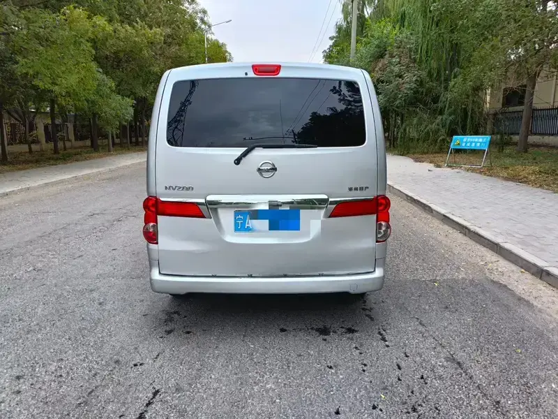 2014 Nissan NV200 с пробегом 155 000 км