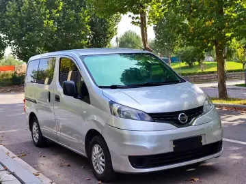 2011 Nissan NV200 с пробегом 126 000 км