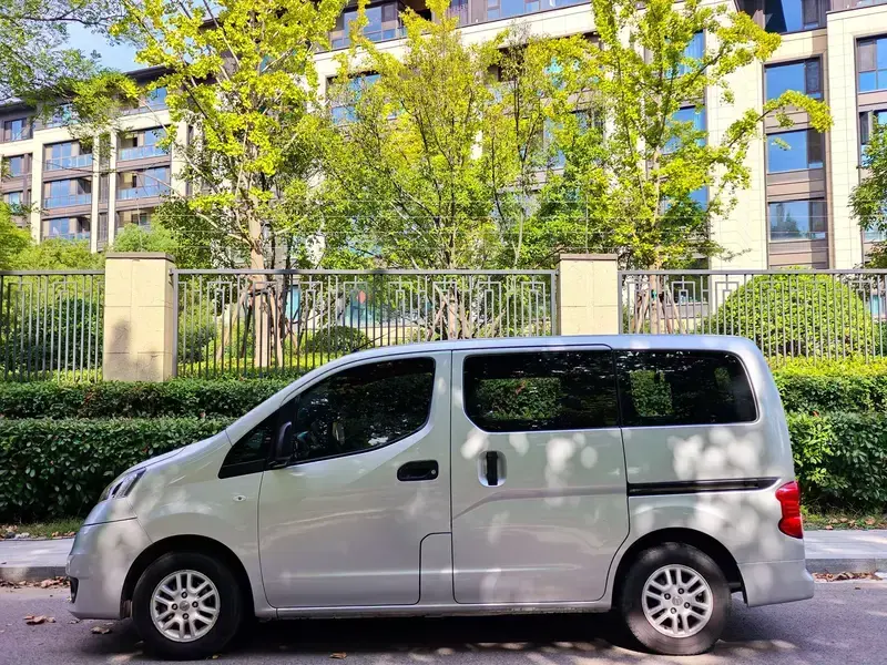 2011 Nissan NV200 с пробегом 126 000 км
