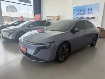 2026 Nissan N6 с пробегом 8 000 км
