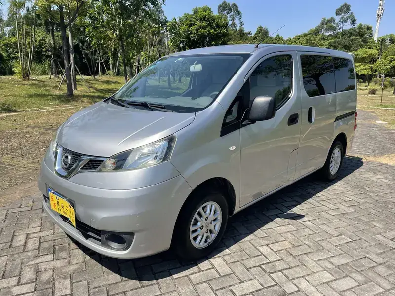 2014 Nissan NV200 с пробегом 160 000 км