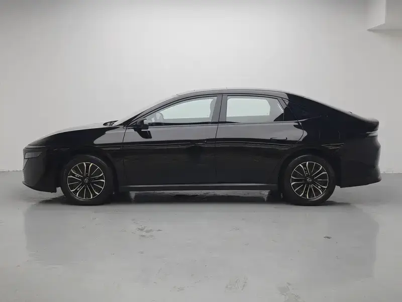 2026 Nissan N6 с пробегом 1 400 км