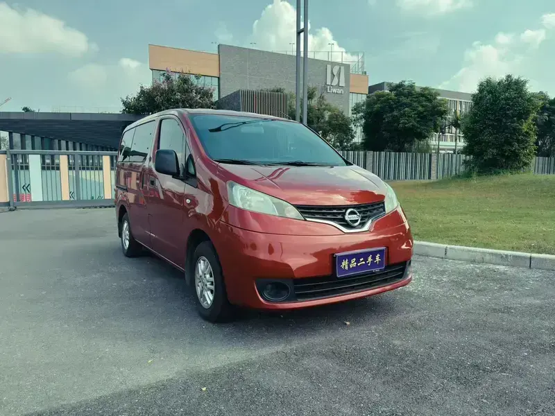 2014 Nissan NV200 с пробегом 113 000 км