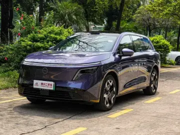 Nissan NX8