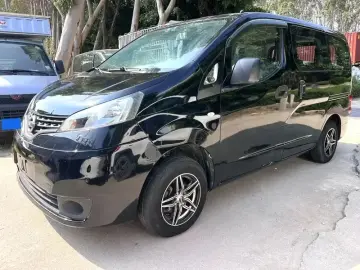 2013 Nissan NV200 с пробегом 115 000 км