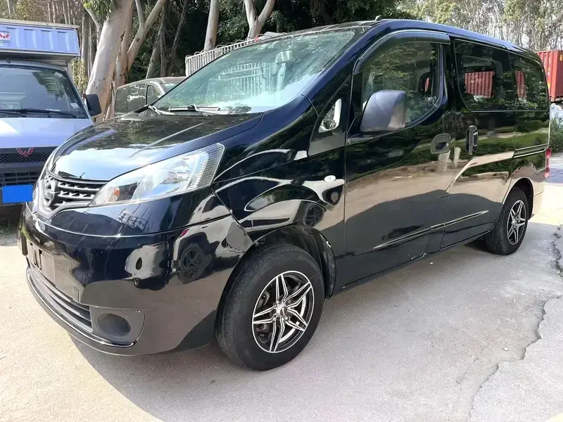 2013 Nissan NV200 с пробегом 115 000 км