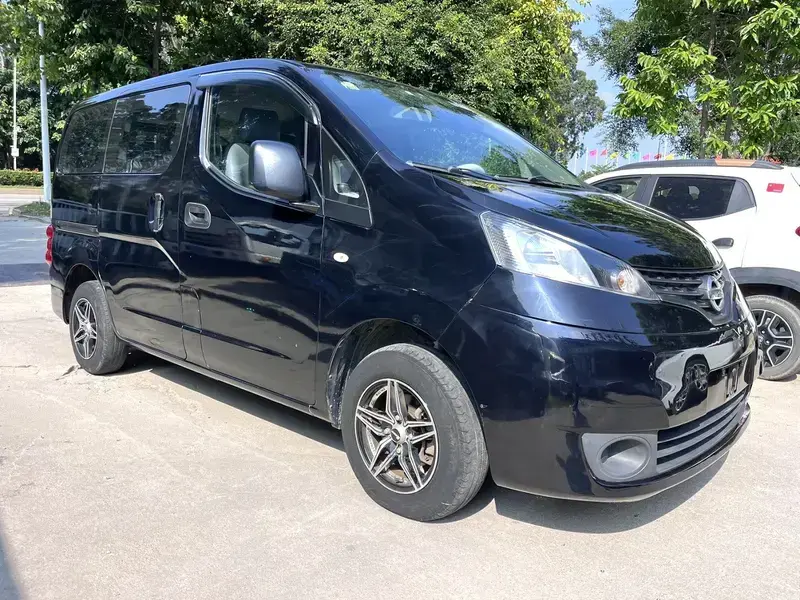 2013 Nissan NV200 с пробегом 115 000 км