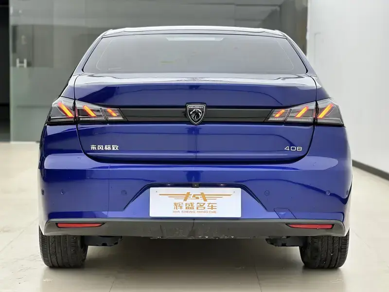 2022 Peugeot 408 с пробегом 16 000 км