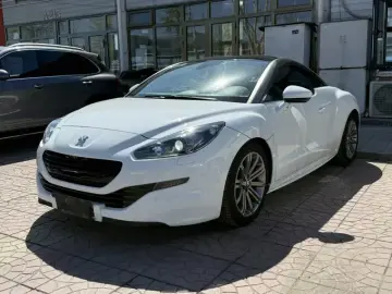 Peugeot RCZ