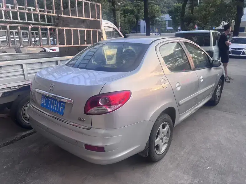 2011 Peugeot 207 с пробегом 152 000 км