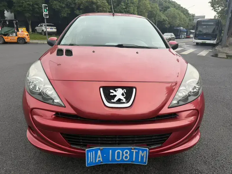 2011 Peugeot 207 с пробегом 73 800 км