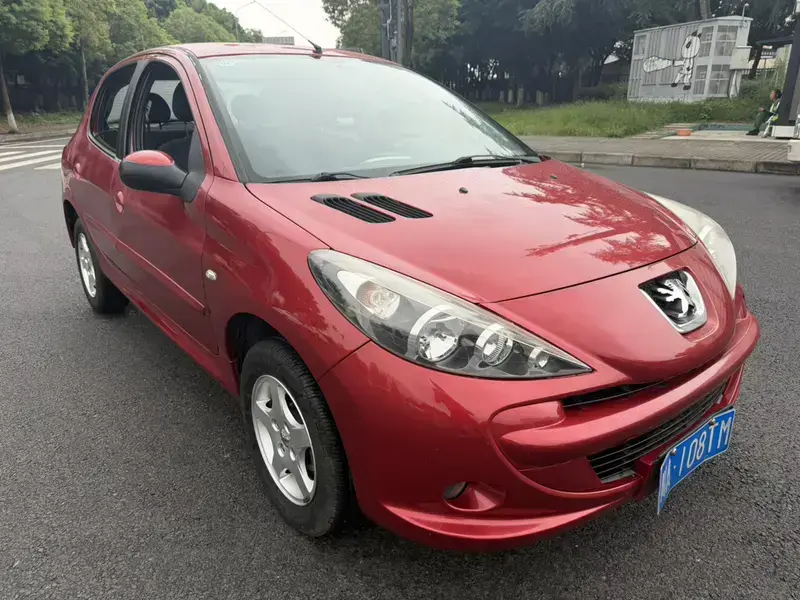 2011 Peugeot 207 с пробегом 73 800 км