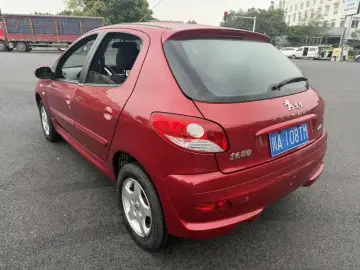 2011 Peugeot 207 с пробегом 73 800 км