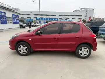2011 Peugeot 207 с пробегом 43 000 км