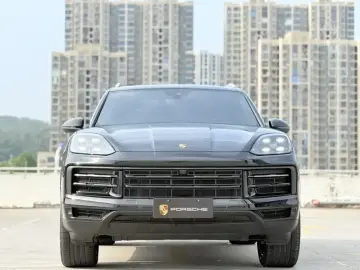 2024 Porsche Cayenne с пробегом 23 000 км
