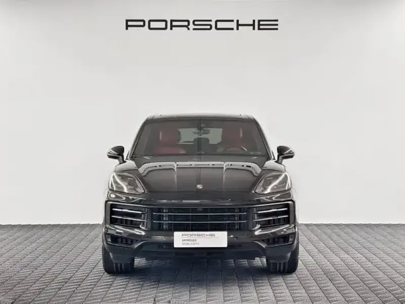 2024 Porsche Cayenne с пробегом 35 000 км