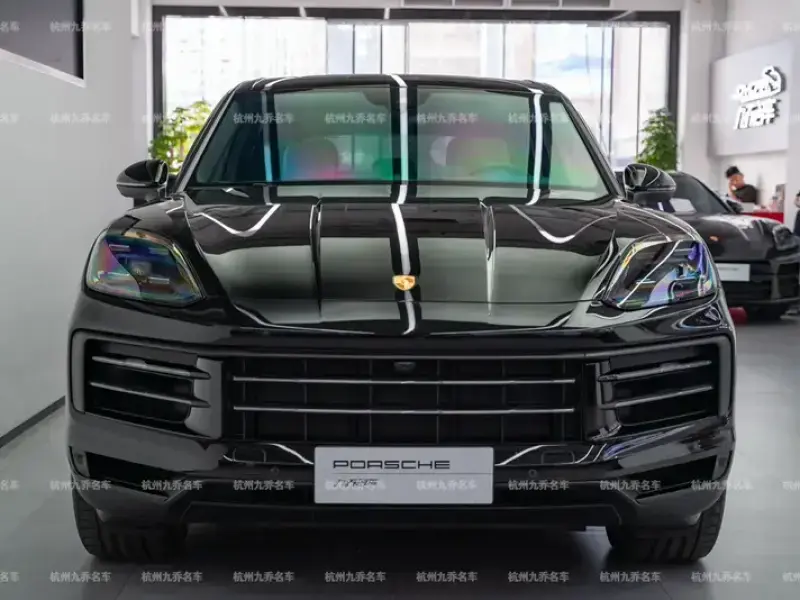 2026 Porsche Cayenne с пробегом 7 300 км