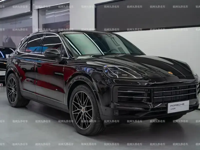 2026 Porsche Cayenne с пробегом 7 300 км