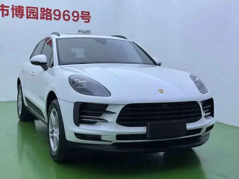 2021 Porsche Macan с пробегом 65 000 км