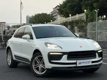 2022 Porsche Macan с пробегом 49 500 км