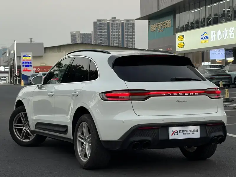 2022 Porsche Macan с пробегом 49 500 км