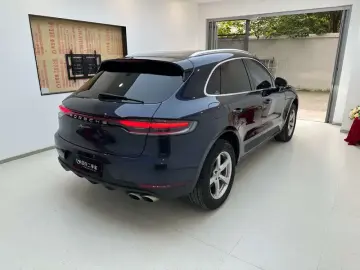 2021 Porsche Macan с пробегом 57 000 км