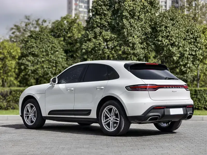 2023 Porsche Macan с пробегом 45 000 км