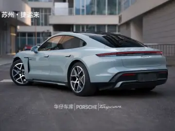 2024 Porsche Taycan с пробегом 28 000 км