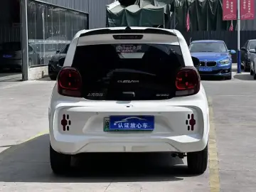 2021 Roewe Clever с пробегом 70 000 км