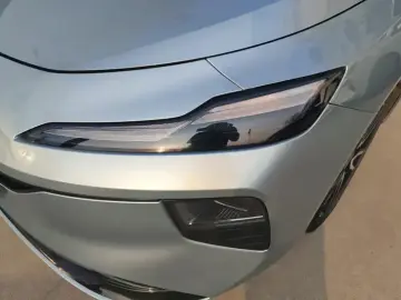 2025 Roewe D6 с пробегом 22 000 км