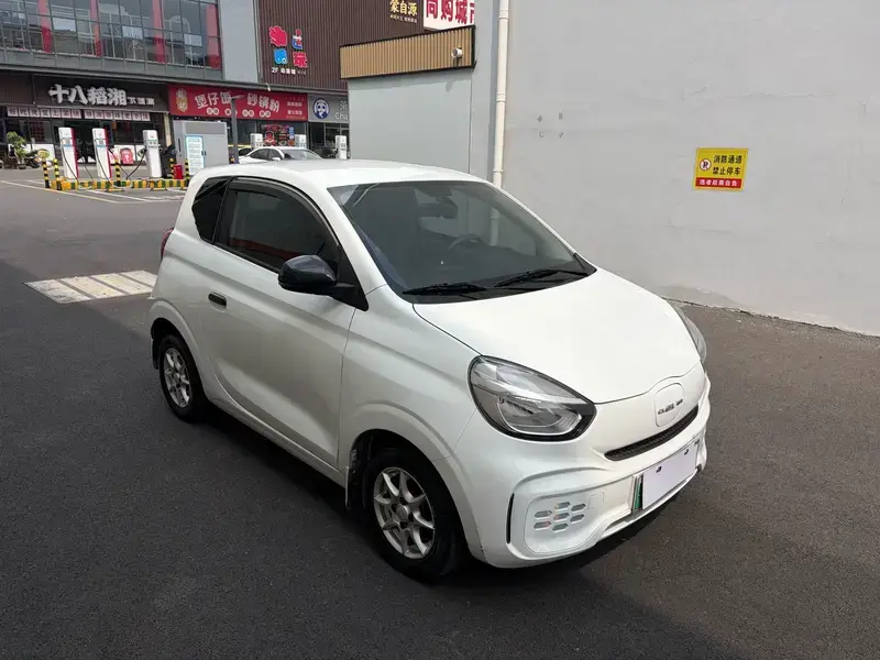 2022 Roewe Clever с пробегом 26 000 км