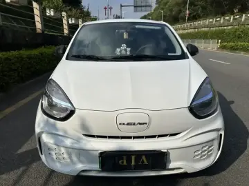 2021 Roewe Clever с пробегом 20 000 км
