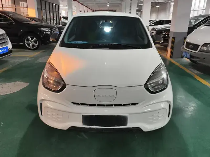 2021 Roewe Clever с пробегом 14 000 км