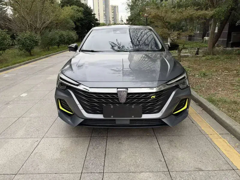 2020 Roewe i6 Max с пробегом 52 000 км