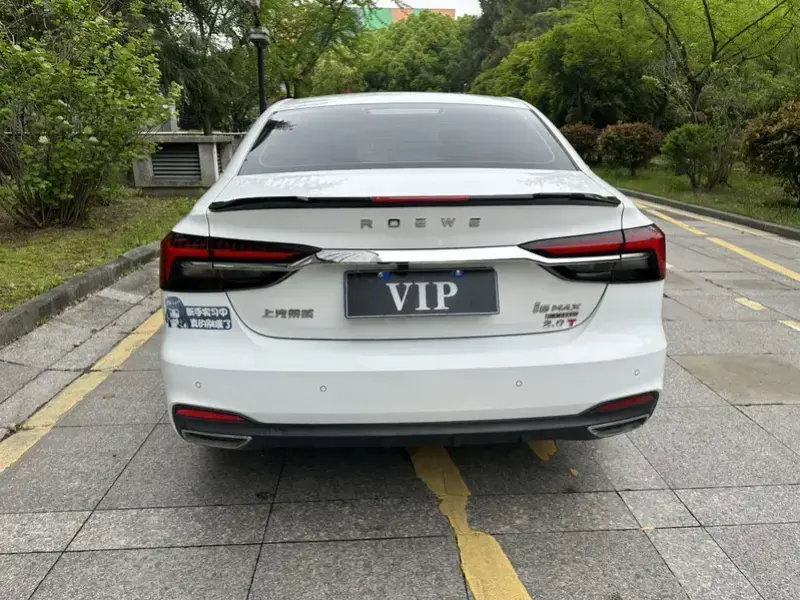 2020 Roewe i6 Max с пробегом 21 000 км