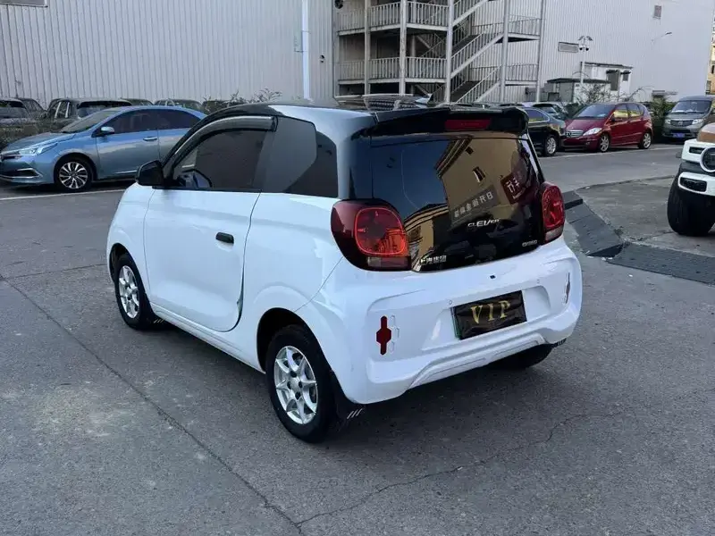 2022 Roewe Clever с пробегом 47 000 км
