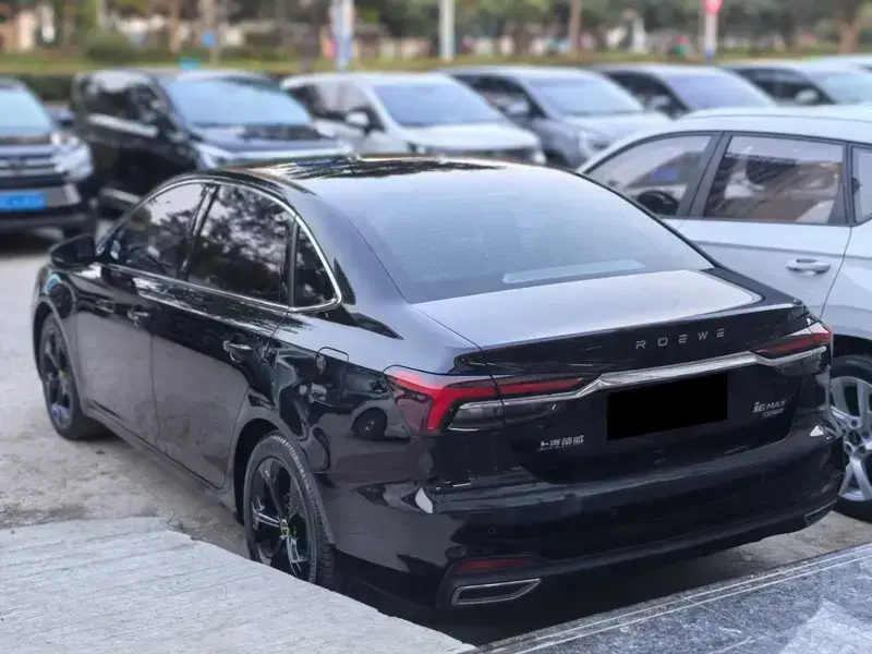 2020 Roewe i6 Max с пробегом 75 000 км