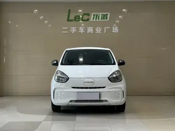 2022 Roewe Clever с пробегом 42 000 км