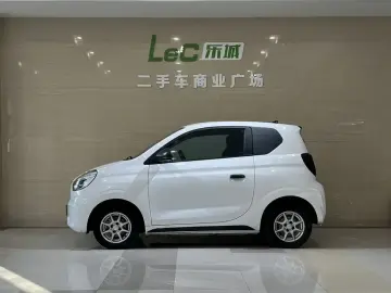 2022 Roewe Clever с пробегом 42 000 км