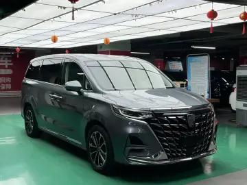 2023 Roewe iMAX8 с пробегом 89 000 км
