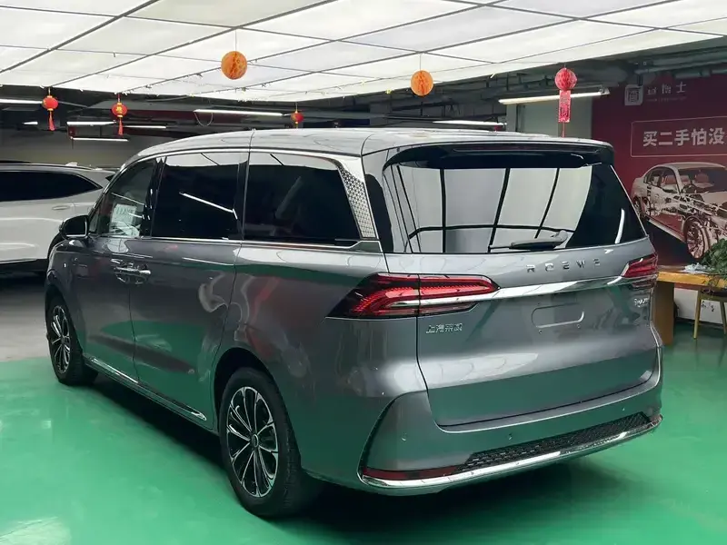 2023 Roewe iMAX8 с пробегом 89 000 км