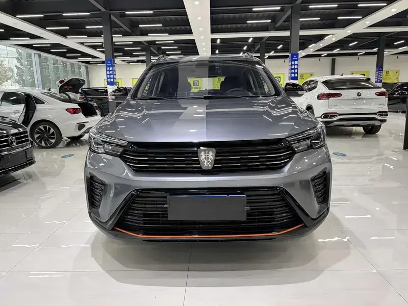 2021 Roewe RX3 с пробегом 25 000 км