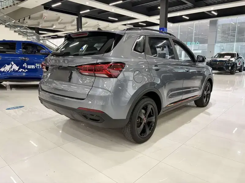 2021 Roewe RX3 с пробегом 25 000 км