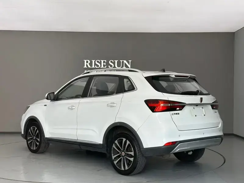 2018 Roewe RX3 с пробегом 110 000 км