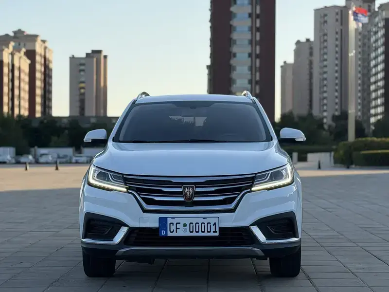 2018 Roewe RX3 с пробегом 17 000 км