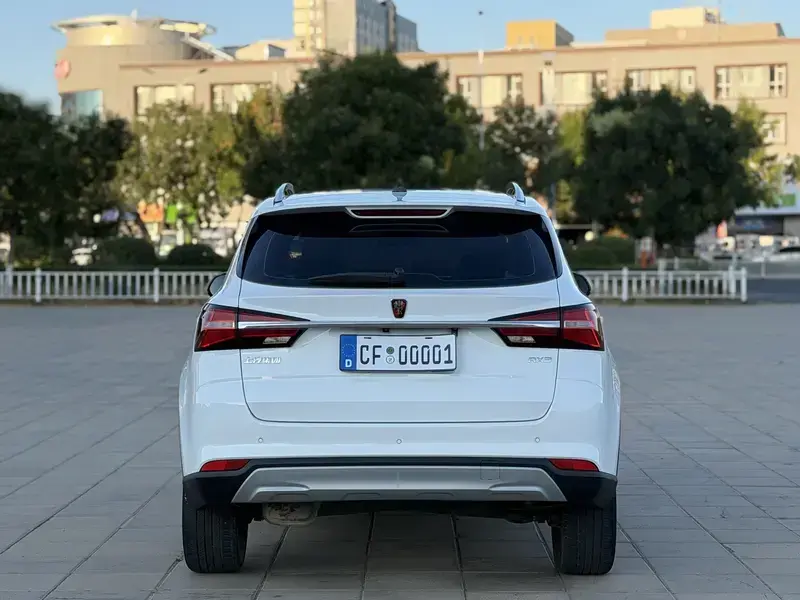 2018 Roewe RX3 с пробегом 17 000 км