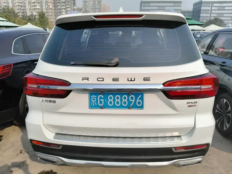 2018 Roewe RX8 с пробегом 84 000 км