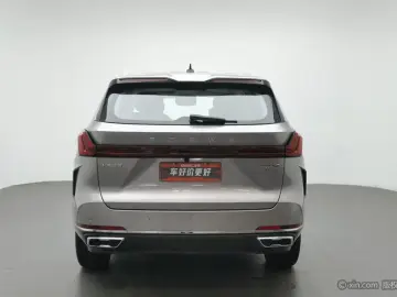 2023 Roewe RX9 с пробегом 13 500 км