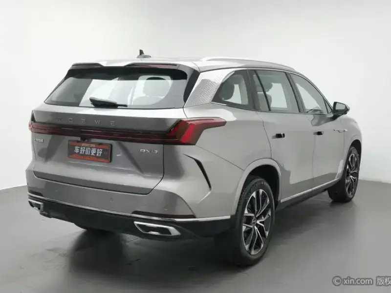 2023 Roewe RX9 с пробегом 13 500 км