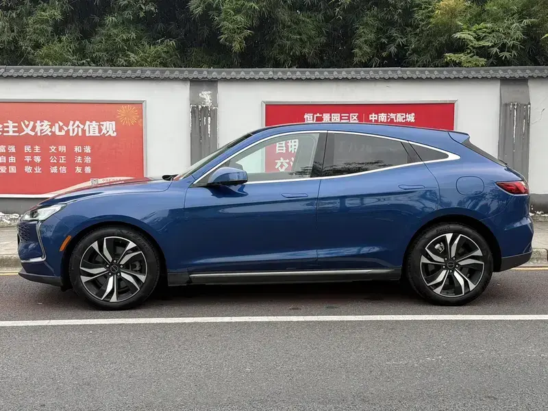 2020 Seres SF5 с пробегом 73 000 км